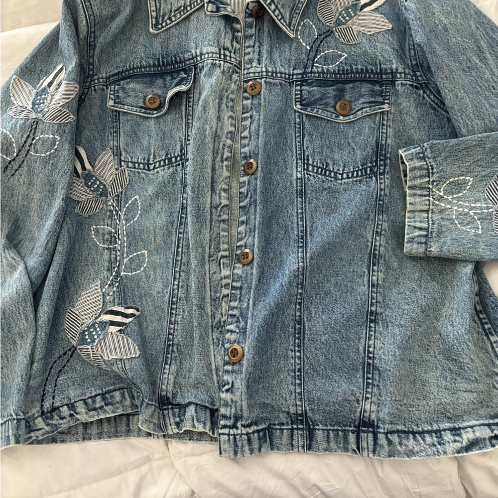 Blue Jean jacket size  xL